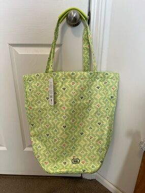 lug rocket xl secret garden green from spring box